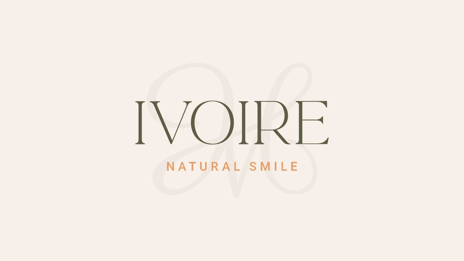Logotipo de IVOIRE Natural Smile